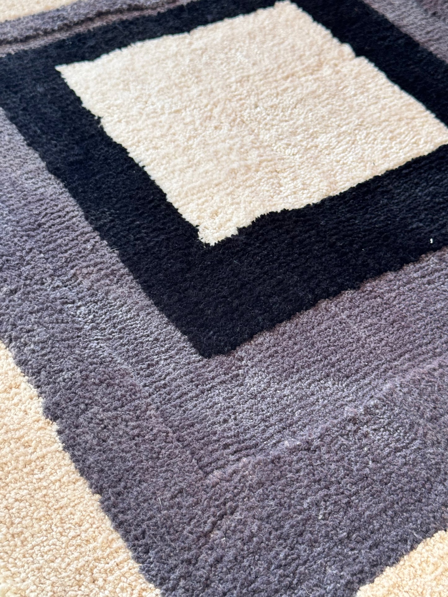 The Art Edition 01: Modern Block