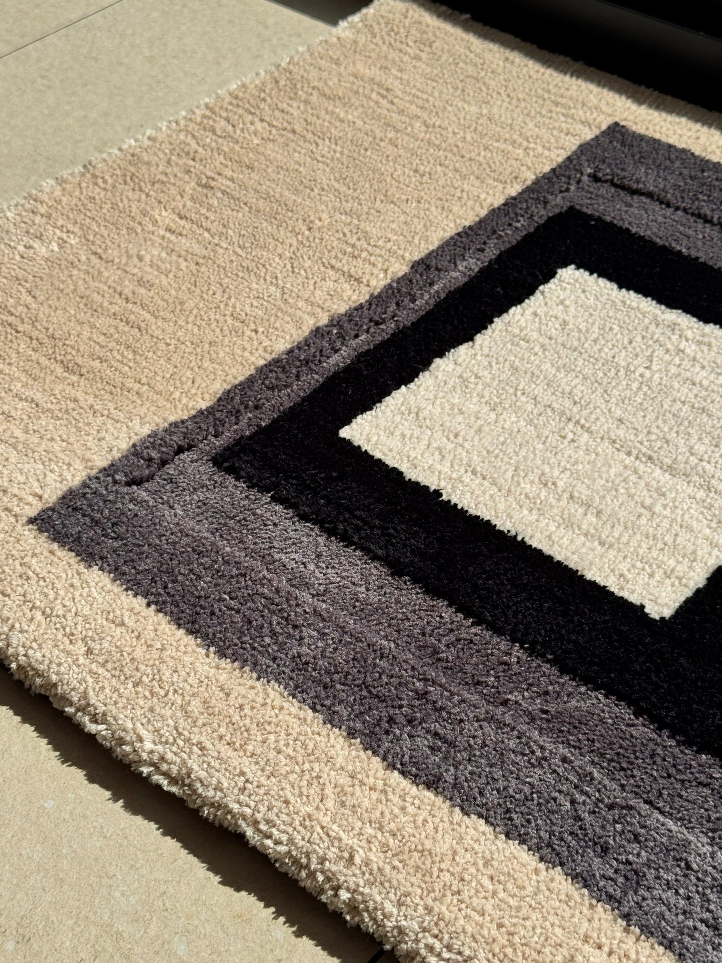 The Art Edition 01: Modern Block